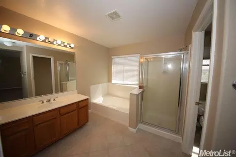 1720 Ruth Dr, Ripon, CA 95366 photo 10