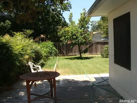 1427 Nutmeg Ln, Davis, CA 95618 photo 19
