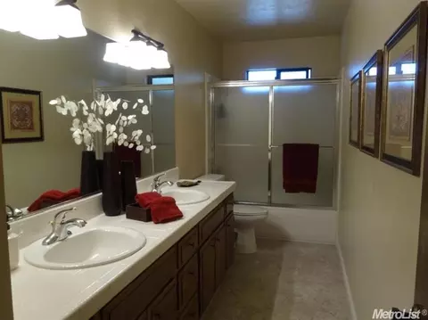 5916 Adana Cir, Carmichael, CA 95608 photo 14