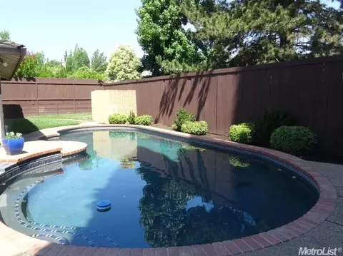 5916 Adana Cir, Carmichael, CA 95608 photo 22