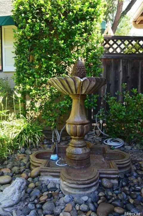 1027 Wellesley Ave, Modesto, CA 95350 photo 12