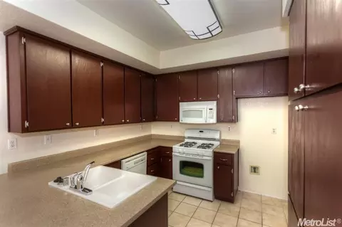 5000 Rocky Pass Way, Antelope, CA 95843 photo 6