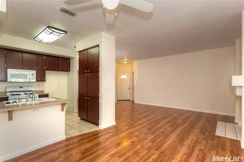 5000 Rocky Pass Way, Antelope, CA 95843 photo 4
