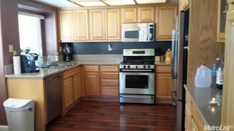 766 Hemmingway Ct, Tracy, CA 95376 photo 3