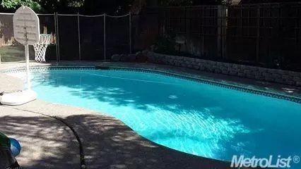 766 Hemmingway Ct, Tracy, CA 95376 photo 1