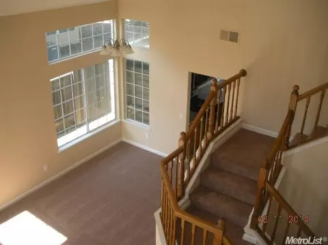 8434 Leaning Tree Ct, Antelope, CA 95843 photo 11