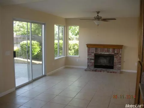 8434 Leaning Tree Ct, Antelope, CA 95843 photo 6
