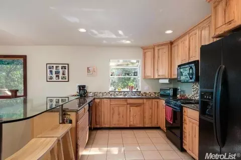 1621 Kearns Rd, Placerville, CA 95667 photo 8