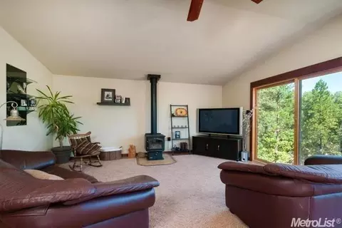 1621 Kearns Rd, Placerville, CA 95667 photo 5