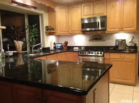 3717 Rexford, Modesto, CA 95356 photo 5
