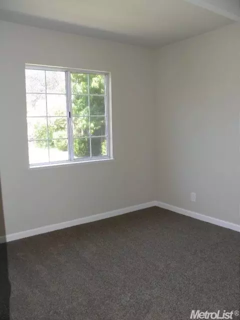 347 E 21st St, Tracy, CA 95376 photo 22