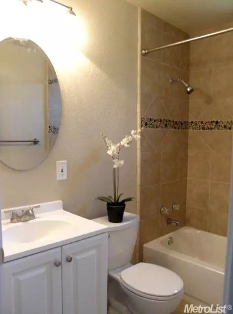347 E 21st St, Tracy, CA 95376 photo 14