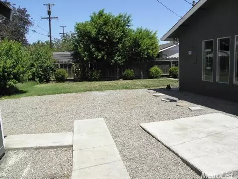 347 E 21st St, Tracy, CA 95376 photo 23
