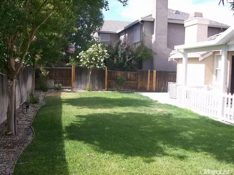 717 Yellowstone Ct, Tracy, CA 95377 photo 12