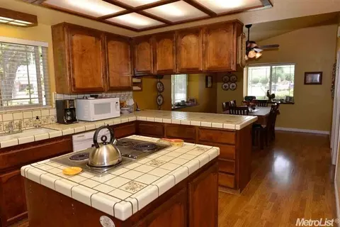 500 W Union Ave, Modesto, CA 95356 photo 11