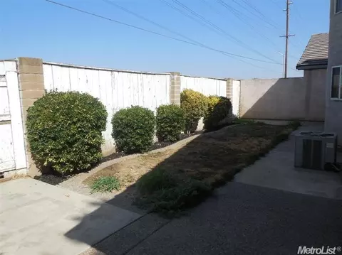 1733 Charlottesville Ln, Ceres, CA 95307 photo 15