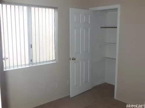 1733 Charlottesville Ln, Ceres, CA 95307 photo 8