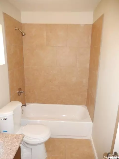 724 7th St, Turlock, CA 95380 photo 14