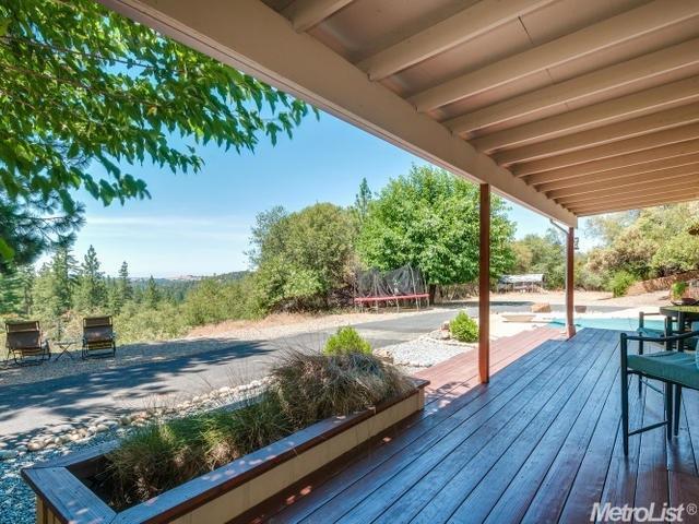 19665 Meadowood Dr, Jackson, CA 95642 photo 3
