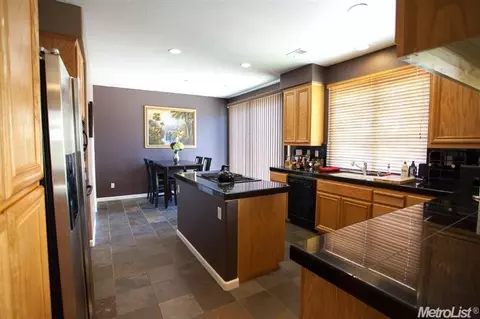 460 Darlene, Tracy, CA 95377 photo 10