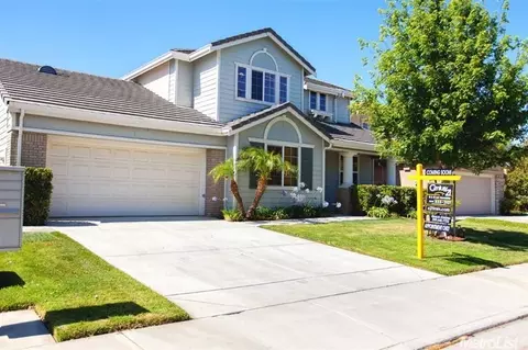 460 Darlene, Tracy, CA 95377 photo 2