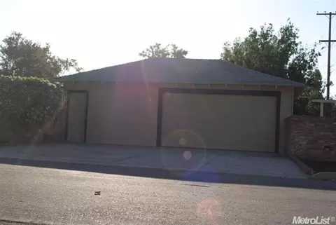 1400 E Marshall St, Turlock, CA 95380 photo 3