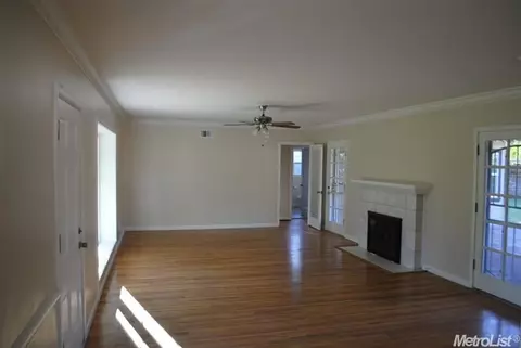 1400 E Marshall St, Turlock, CA 95380 photo 5