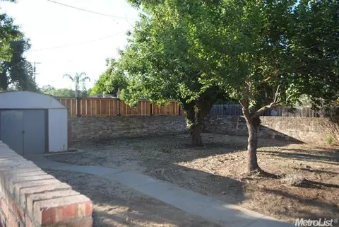 1400 E Marshall St, Turlock, CA 95380 photo 8