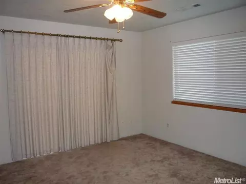 5512 8th St, Keyes, CA 95328 photo 8