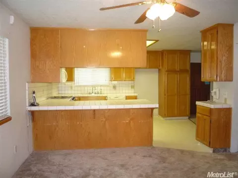 5512 8th St, Keyes, CA 95328 photo 7