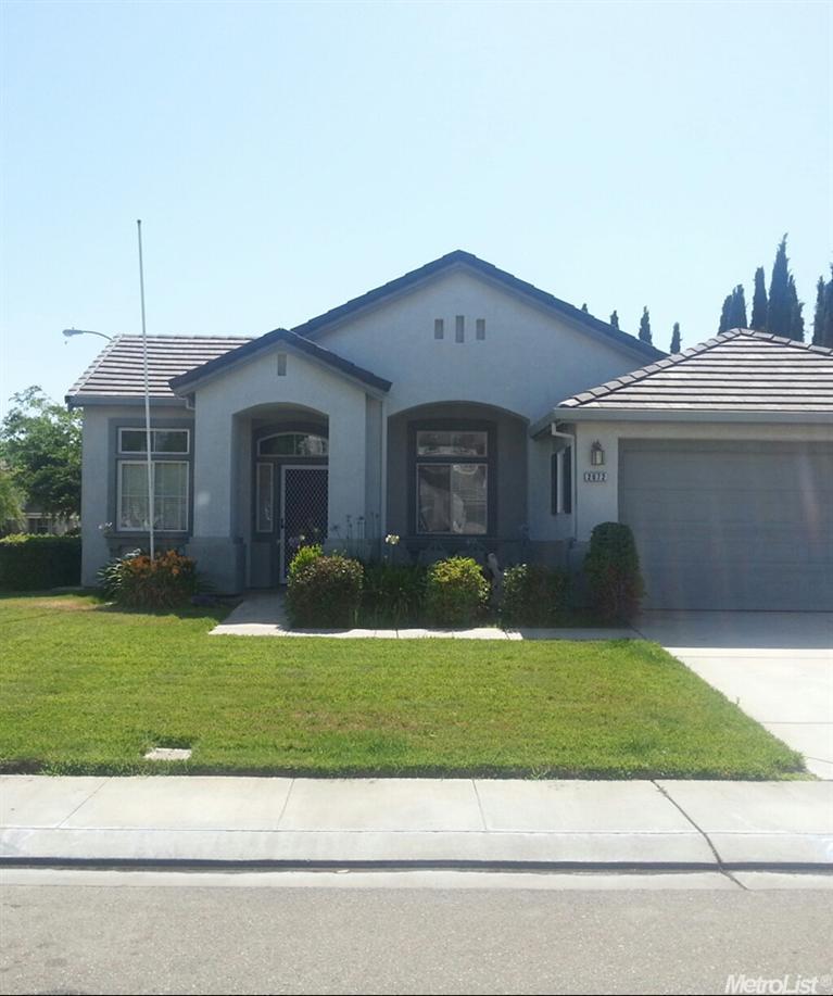 2072 Brennan Ln, Manteca, CA 95337 photo 1