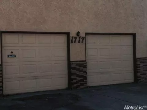 1717 Ruby Ln, Modesto, CA 95350 photo 2