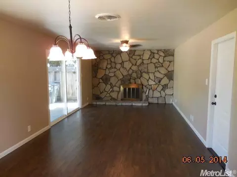 912 Chateau Dr, Modesto, CA 95355 photo 12