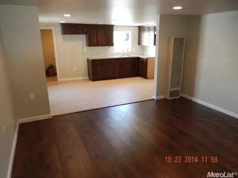 5304 9th St, Keyes, CA 95328 photo 2