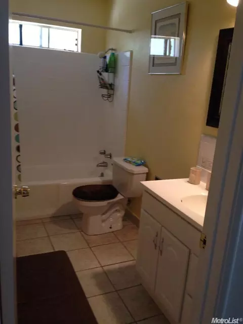 445 Sutter St, Manteca, CA 95336 photo 4
