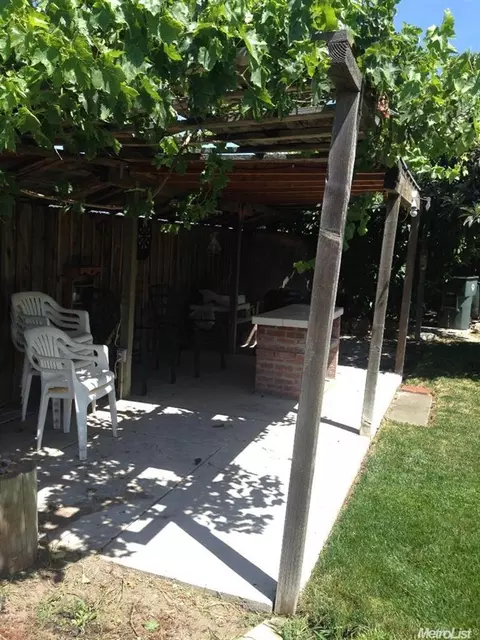 445 Sutter St, Manteca, CA 95336 photo 10