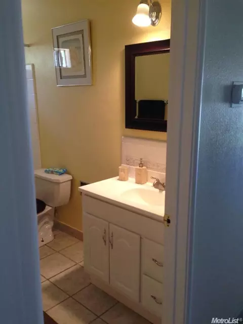 445 Sutter St, Manteca, CA 95336 photo 3