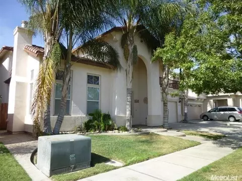 2941 Sandstone St, Turlock, CA 95382 photo 2