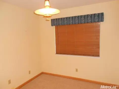 1617 Cashmere Dr, Modesto, CA 95355 photo 10