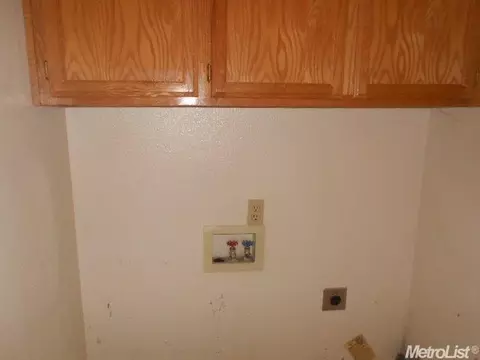 1617 Cashmere Dr, Modesto, CA 95355 photo 9