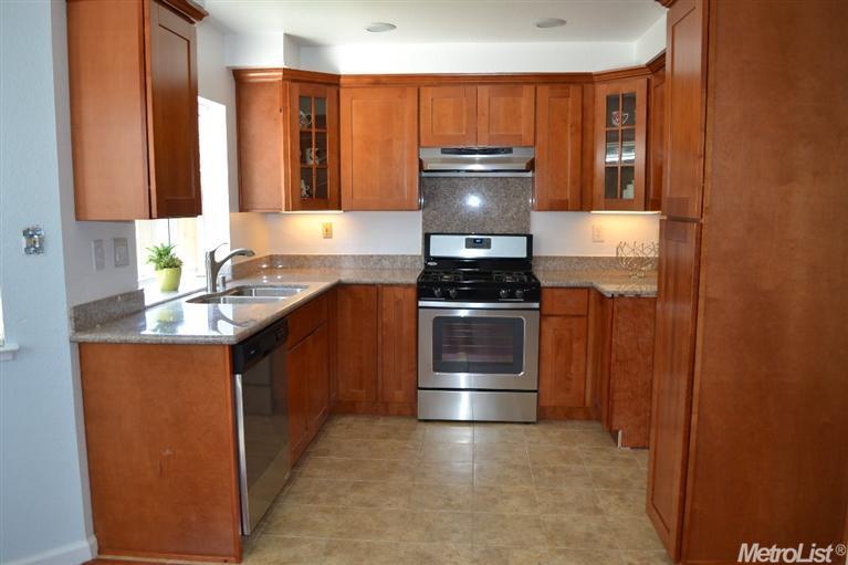 410 Gonzalez St, Tracy, CA 95376 photo 10