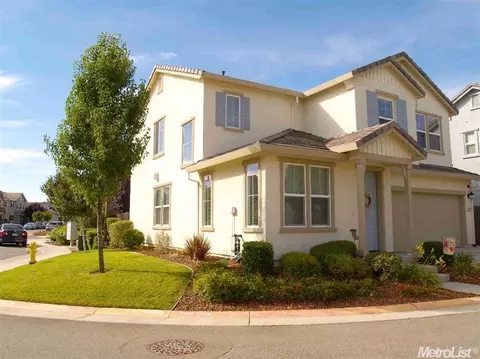 762 Courtyards Loop, Lincoln, CA 95648 photo 1