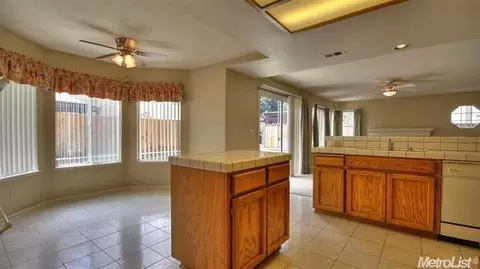 1256 Eagle St, Tracy, CA 95376 photo 7