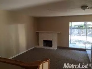 3316 Pumphouse Ct, Modesto, CA 95356 photo 3