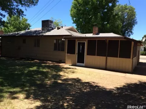 3824 Holloway Ln, Carmichael, CA 95608 photo 11