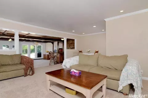 4735 Arden Way, Carmichael, CA 95608 photo 4