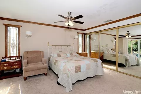 4735 Arden Way, Carmichael, CA 95608 photo 13