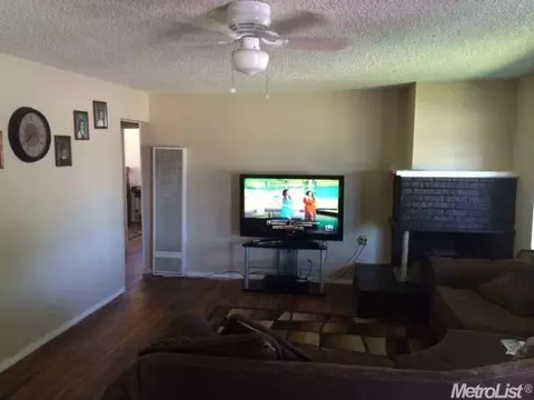1309 Mayette, Modesto, CA 95351 photo 8