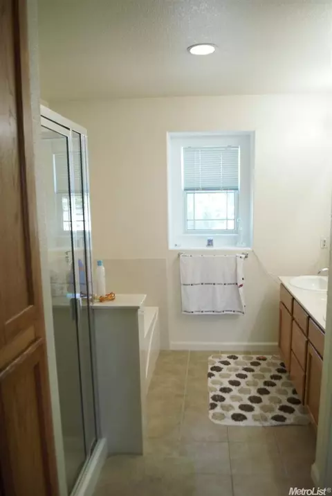 2238 Arnold Dr, Rocklin, CA 95765 photo 20