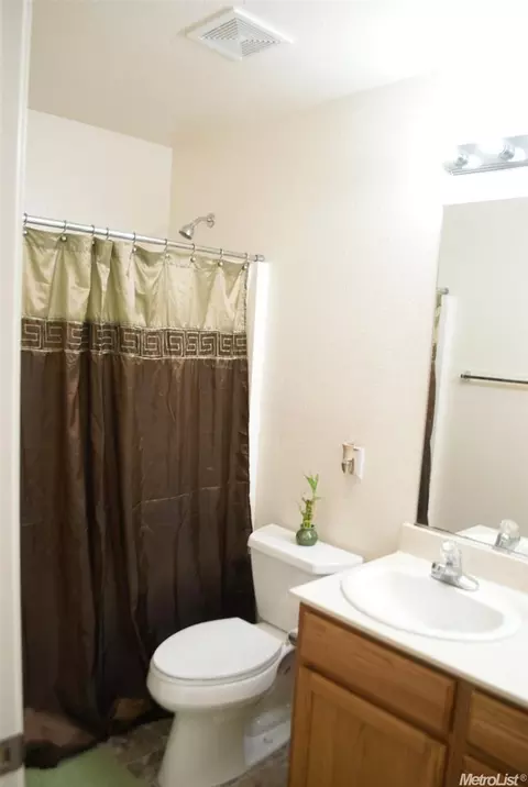 2238 Arnold Dr, Rocklin, CA 95765 photo 25
